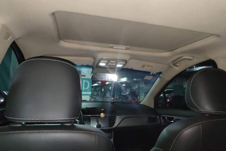 Used Geely Auto Emgrand GS 2018 Lingchao Edition 1.4T Automatic LingShang Smart Connectivity Model Headliner