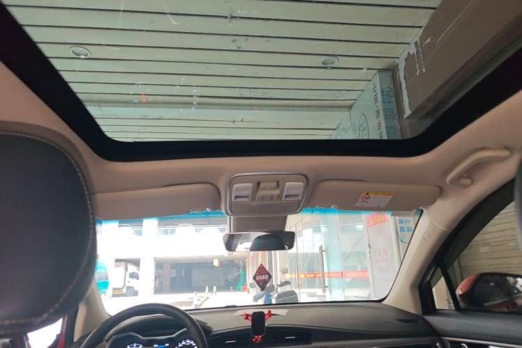 Used Geely Auto Emgrand GS 2018 Lingchao Edition 1.4T Automatic ZhenShang Smart Connectivity Model Headliner