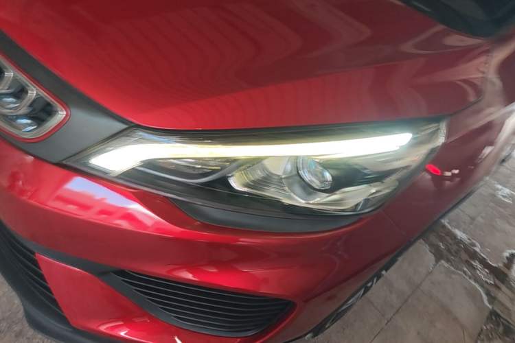 Used Geely Auto Emgrand GS 2018 Lingchao Edition 1.4T Automatic ZhenShang Smart Connectivity Model Left Front Headlight