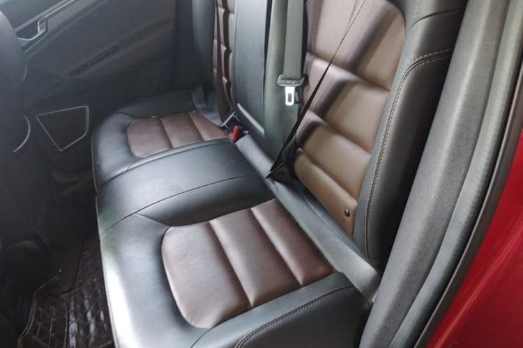 Used Geely Auto Emgrand GS 2018 Lingchao Edition 1.4T Automatic ZhenShang Smart Connectivity Model Left Rear Seat