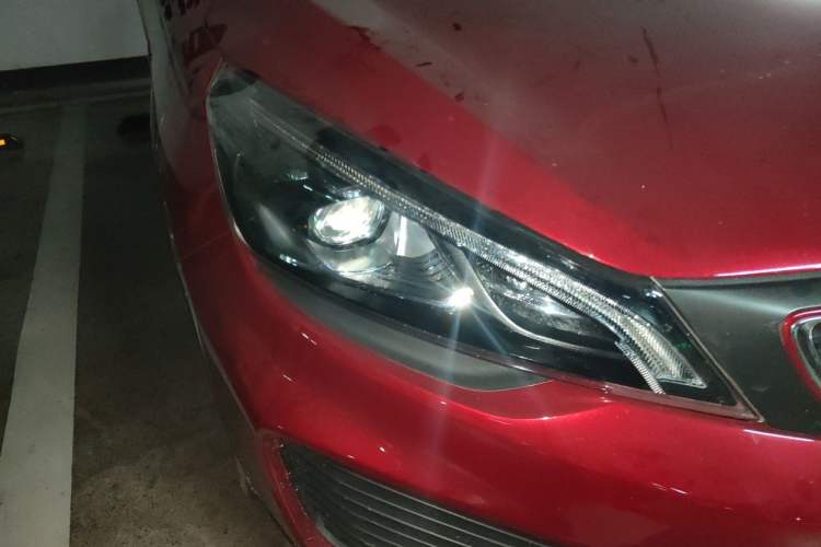 Used Geely Auto Emgrand GS 2018 Lingchao Edition 1.4T Automatic LingShang Smart Connectivity Model Right Front Headlight