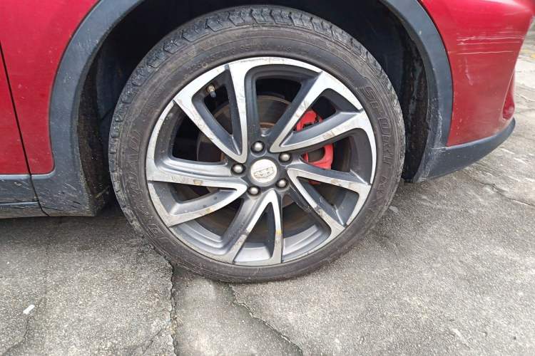 Used Geely Auto Emgrand GS 2018 Lingchao Edition 1.4T Automatic ZhenShang Smart Connectivity Model Right Front Wheel Hub