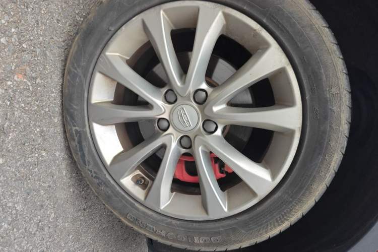 Used Geely Auto Emgrand GS 2018 Sport Edition 1.4T Automatic LingShang Model Right Front Wheel Hub