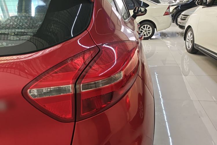 Used Geely Auto Emgrand GS 2018 Lingchao Edition 1.4T Automatic LingShang Smart Connectivity Model Right Rear Taillight