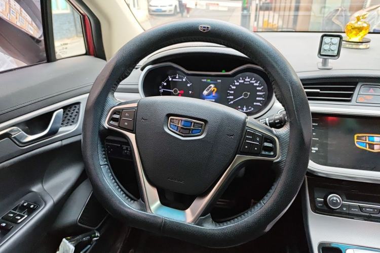 Used Geely Auto Emgrand GS 2018 Elegant Edition 1.8L Automatic LingShang Model Steering Wheel