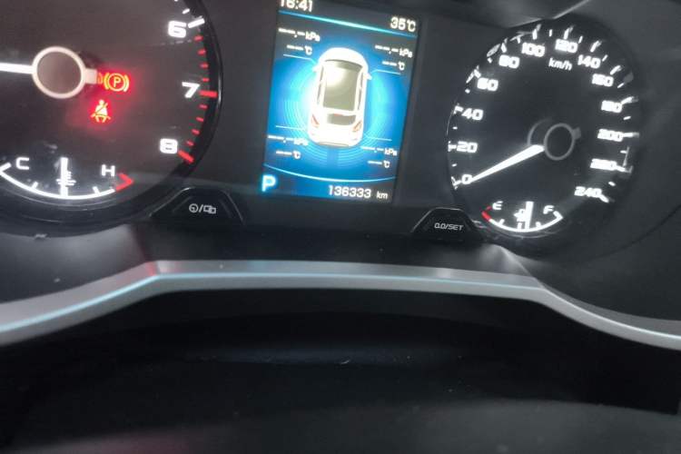 Used Geely Auto Emgrand GS 2018 Lingchao Edition 1.4T Automatic LingShang Smart Connectivity Model Odometer Close Up