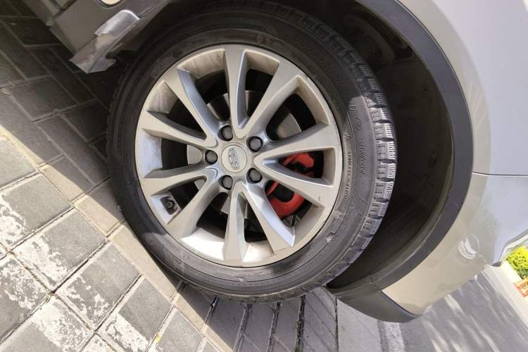 Used Geely Auto Emgrand GS 2018 Sport Edition 1.8L Automatic LingShang Model Right Front Wheel Hub