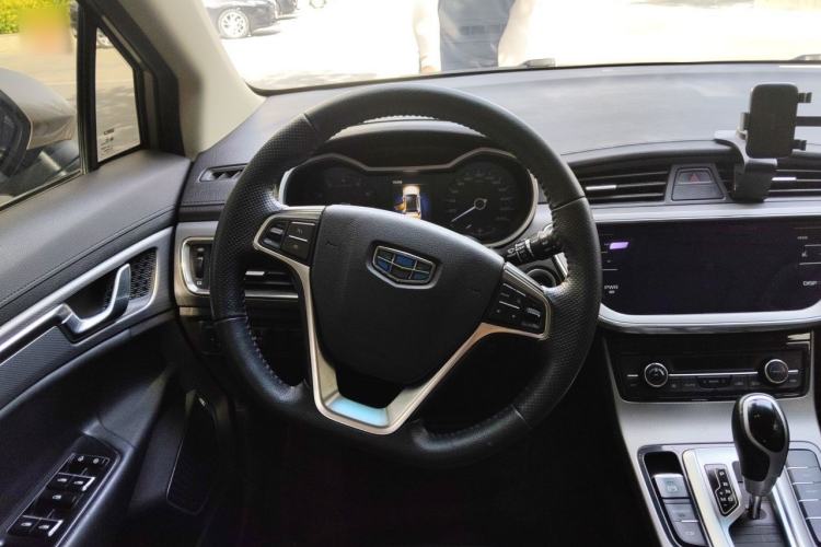 Used Geely Auto Emgrand GS 2018 Sport Edition 1.8L Automatic LingShang Model Steering Wheel