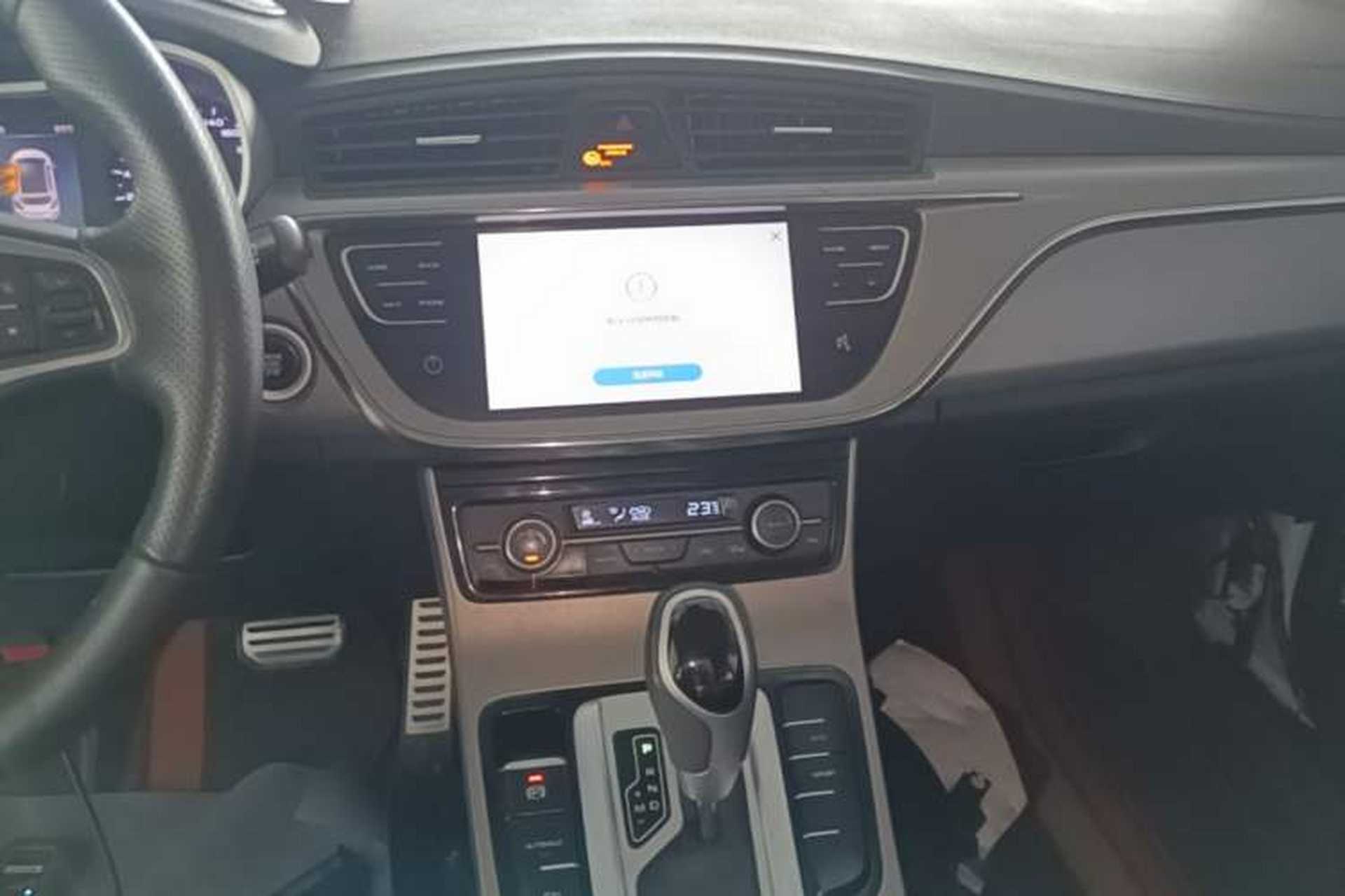 Used Geely Auto Emgrand GS 2018 Lingchao Edition 1.4T Automatic LingShang Smart Connectivity Model Audio And AC Panel