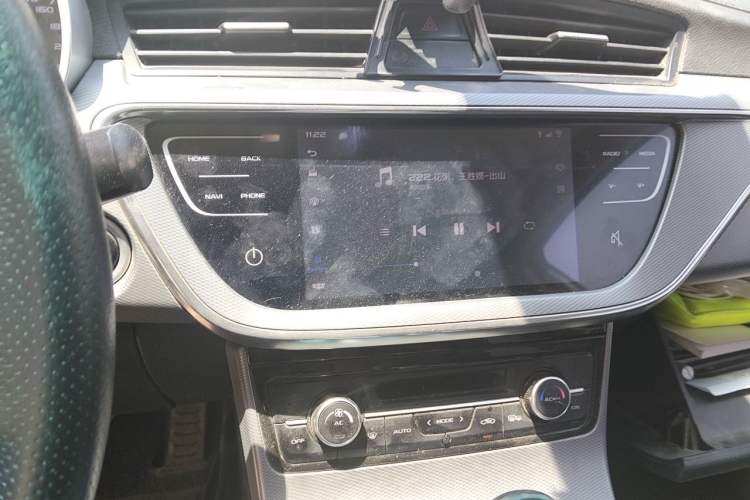 Used Geely Auto Emgrand GS 2018 Lingchao Edition 1.4T Automatic LingShang Smart Connectivity Model Audio And AC Panel