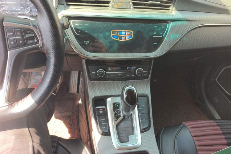 Used Geely Auto Emgrand GS 2018 Elegant Edition 1.8L Automatic LingShang Model Audio And AC Panel