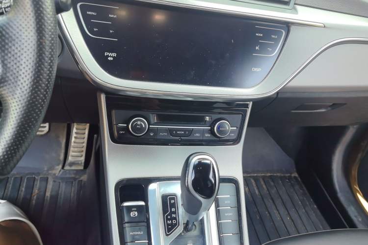 Used Geely Auto Emgrand GS 2018 Sport Edition 1.4T Automatic LingShang Model Audio And AC Panel
