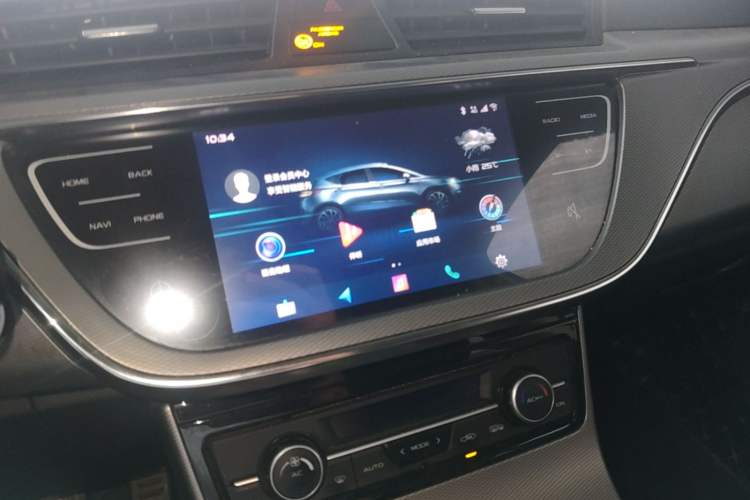 Used Geely Auto Emgrand GS 2018 Lingchao Edition 1.4T Automatic LingShang Smart Connectivity Model Audio And AC Panel
