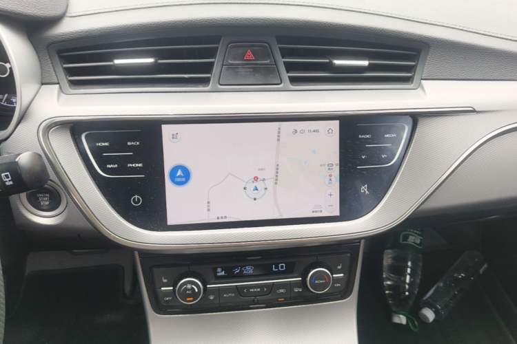 Used Geely Auto Emgrand GS 2018 Lingchao Edition 1.4T Automatic ZhenShang Smart Connectivity Model Audio And AC Panel