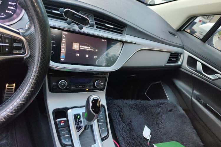 Used Geely Auto Emgrand GS 2018 Sport Edition 1.4T Automatic LingShang Model Audio And AC Panel
