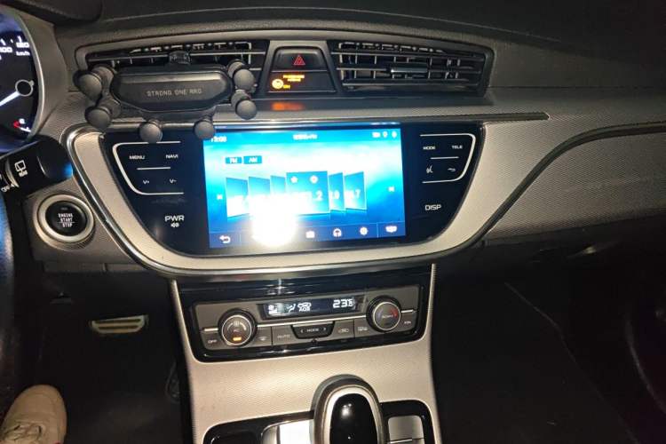 Used Geely Auto Emgrand GS 2018 Sport Edition 1.4T Automatic LingShang Model Audio And AC Panel