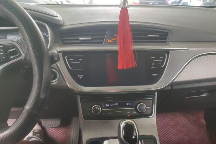 Used Geely Auto Emgrand GS 2018 Elegant Edition 1.8L Automatic LingShang Model Audio And AC Panel