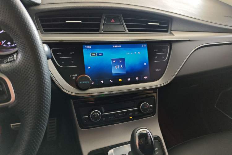 Used Geely Auto Emgrand GS 2018 Sport Edition 1.8L Automatic LingShang Model Audio And AC Panel