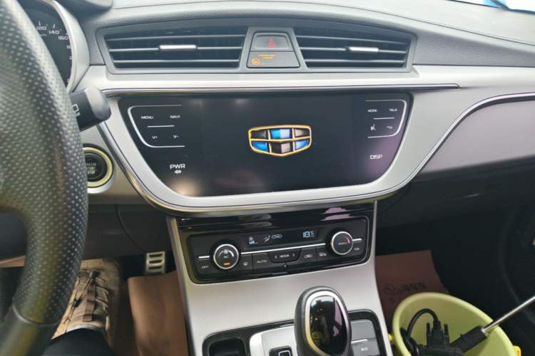 Used Geely Auto Emgrand GS 2018 Sport Edition 1.4T Automatic LingShang Model Audio And AC Panel