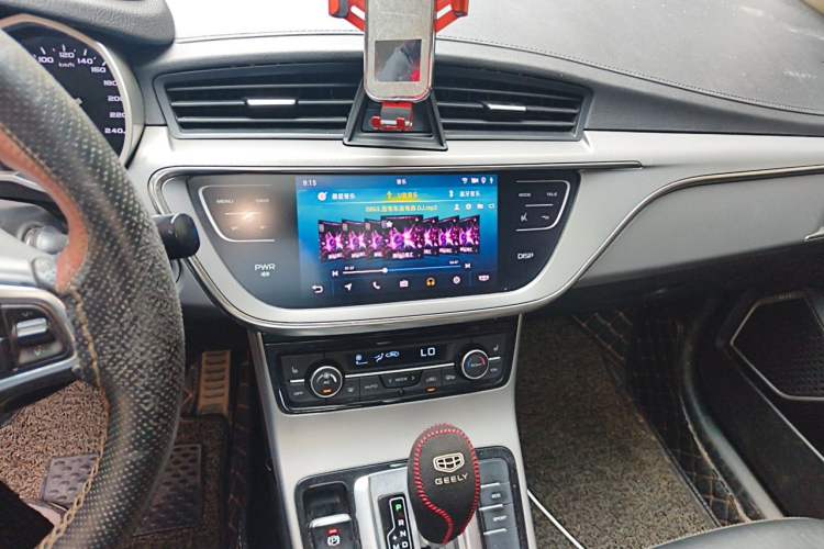 Used Geely Auto Emgrand GS 2018 Sport Edition 1.4T Automatic ZhenShang Model Audio And AC Panel