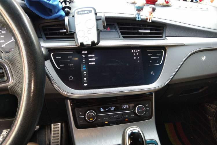 Used Geely Auto Emgrand GS 2018 Lingchao Edition 1.4T Automatic ZhenShang Smart Connectivity Model Audio And AC Panel