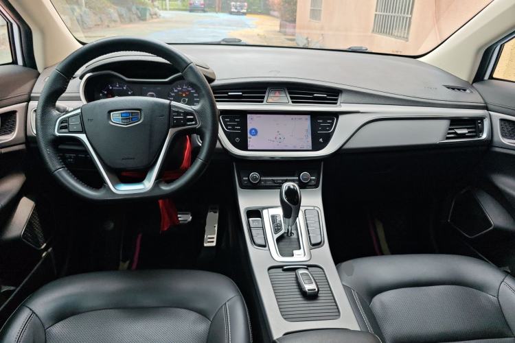 Used Geely Auto Emgrand GS 2018 Lingchao Edition 1.4T Automatic LingShang Smart Connectivity Model Center Console