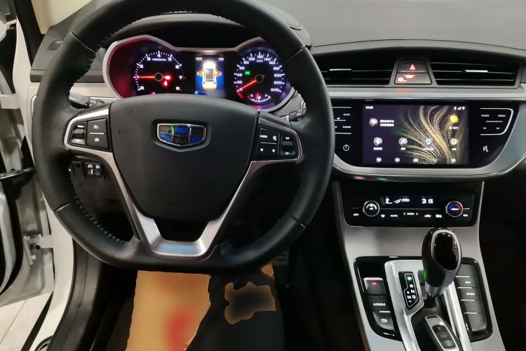 Used Geely Auto Emgrand GS 2018 Lingchao Edition 1.4T Automatic LingShang Smart Connectivity Model Center Console