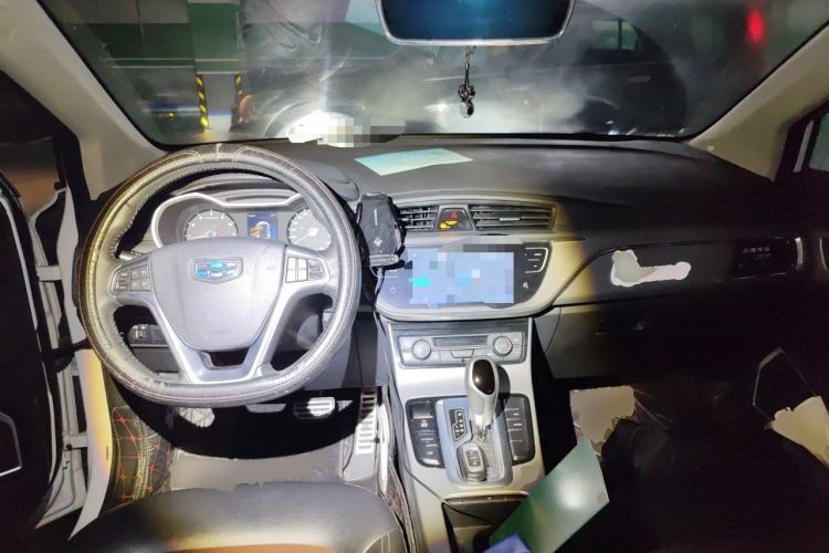 Used Geely Auto Emgrand GS 2018 Lingchao Edition 1.4T Automatic ZhenShang Smart Connectivity Model Center Console