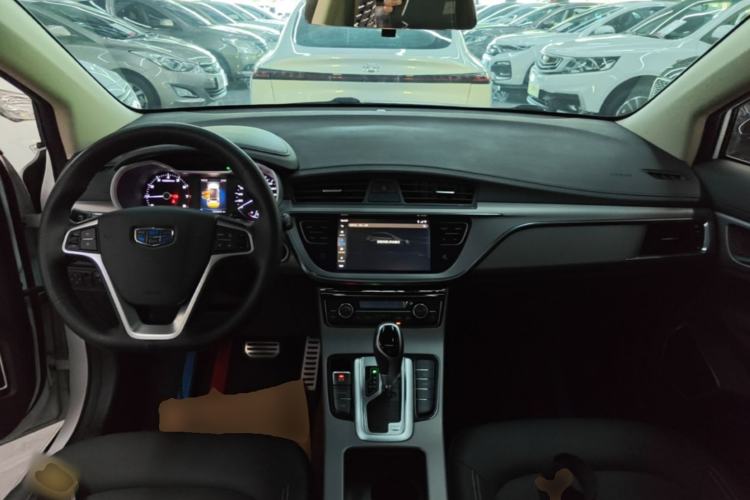 Used Geely Auto Emgrand GS 2018 Lingchao Edition 1.4T Automatic LingShang Smart Connectivity Model Center Console