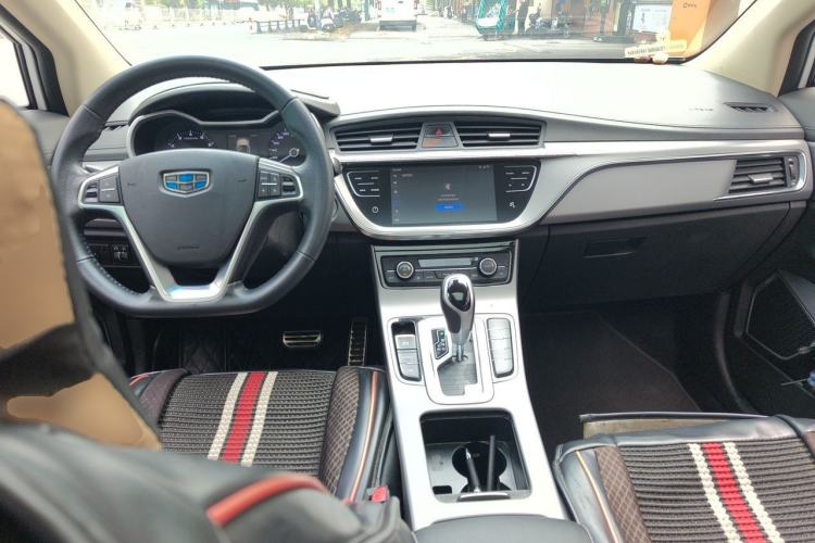 Used Geely Auto Emgrand GS 2018 Lingchao Edition 1.4T Automatic LingShang Smart Connectivity Model Center Console