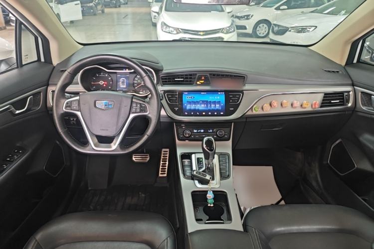 Used Geely Auto Emgrand GS 2018 Sport Edition 1.8L Automatic LingShang Model Center Console
