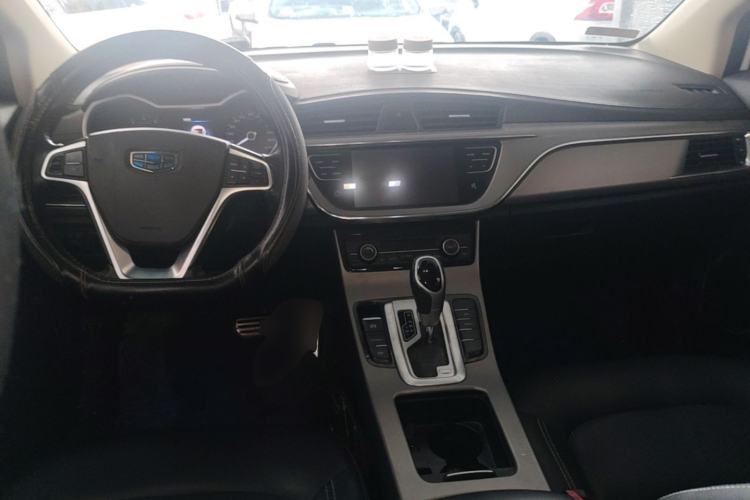 Used Geely Auto Emgrand GS 2018 Lingchao Edition 1.4T Automatic LingShang Smart Connectivity Model Center Console