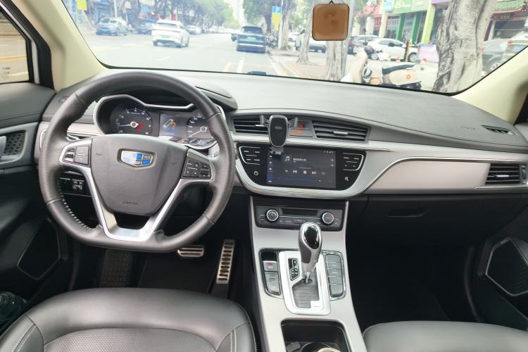 Used Geely Auto Emgrand GS 2018 Lingchao Edition 1.4T Automatic LingShang Smart Connectivity Model Center Console