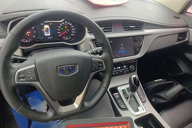 Used Geely Auto Emgrand GS 2018 Lingchao Edition 1.4T Automatic LingShang Smart Connectivity Model Center Console