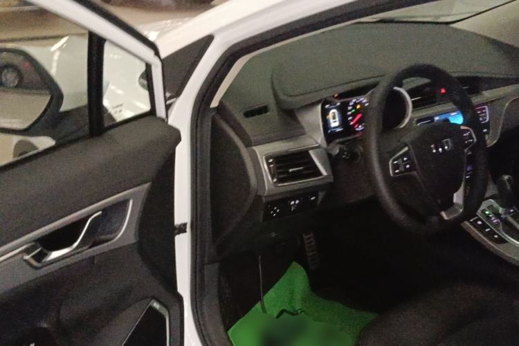 Used Geely Auto Emgrand GS 2018 Sport Edition 1.8L Automatic LingShang Model Driver Seat