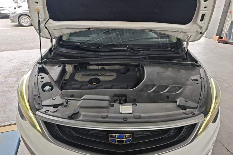 Used Geely Auto Emgrand GS 2018 Sport Edition 1.8L Automatic LingShang Model Engine Bay