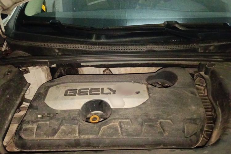 Used Geely Auto Emgrand GS 2018 Elegant Edition 1.8L Manual LingShang Model Engine Bay