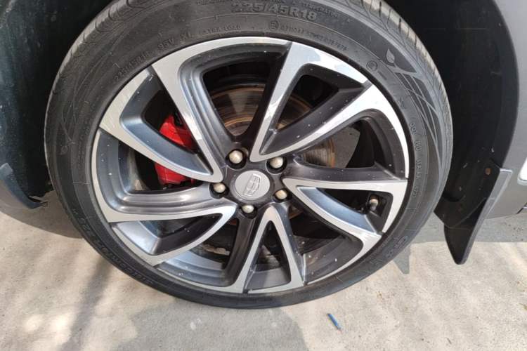 Used Geely Auto Emgrand GS 2018 Lingchao Edition 1.4T Automatic ZhenShang Smart Connectivity Model Exterior 4