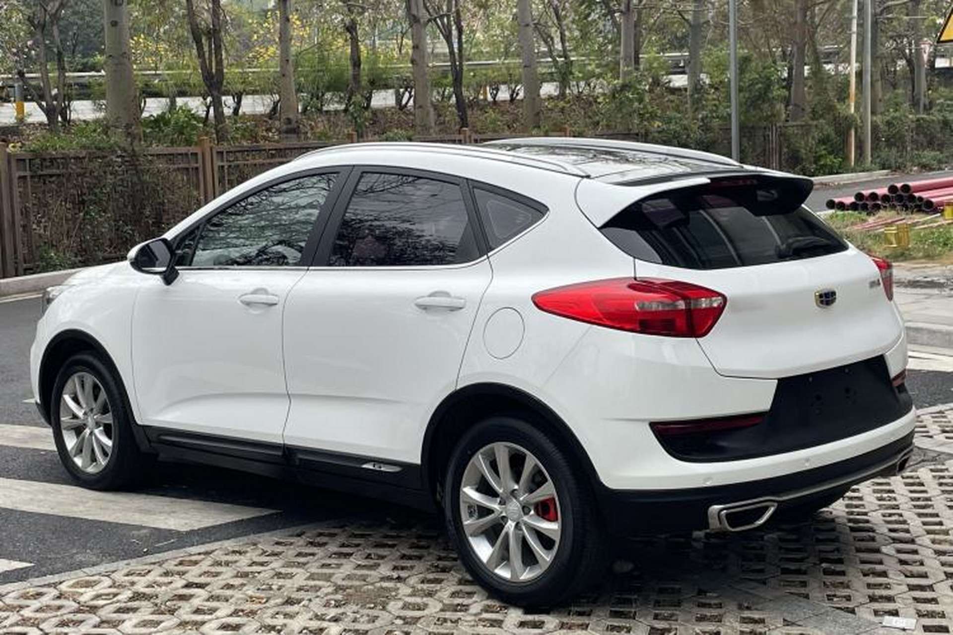 Used Geely Auto Emgrand GS 2018 Sport Edition 1.8L Automatic LingShang Model Exterior 5