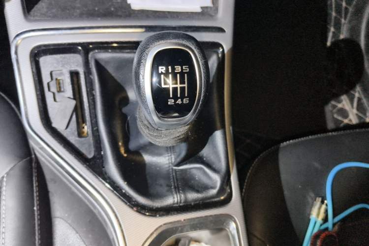 Used Geely Auto Emgrand GS 2018 Sport Edition 1.4T Manual LingShang Model Gear Lever