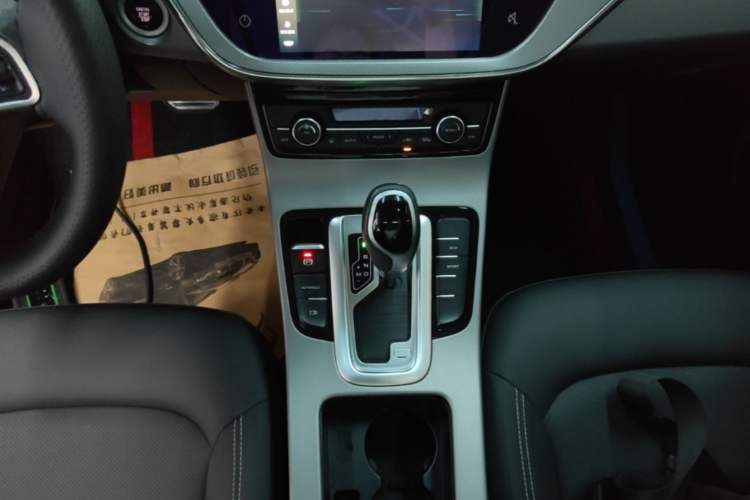 Used Geely Auto Emgrand GS 2018 Lingchao Edition 1.4T Automatic LingShang Smart Connectivity Model Gear Lever