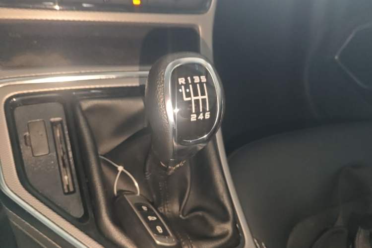 Used Geely Auto Emgrand GS 2018 Sport Edition 1.4T Manual LingShang Model Gear Lever