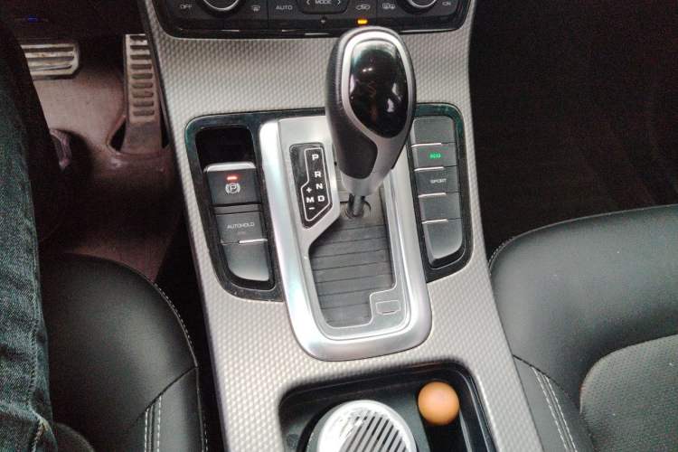 Used Geely Auto Emgrand GS 2018 Sport Edition 1.8L Automatic LingShang Model Gear Lever