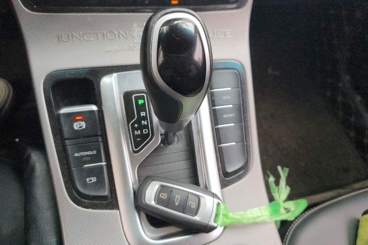 Used Geely Auto Emgrand GS 2018 Sport Edition 1.4T Automatic LingShang Model Gear Lever
