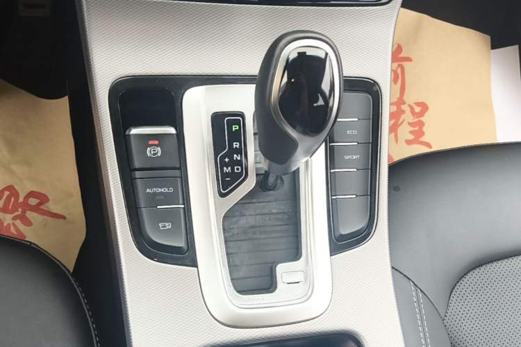 Used Geely Auto Emgrand GS 2018 Sport Edition 1.8L Automatic LingShang Model Gear Lever
