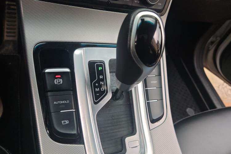 Used Geely Auto Emgrand GS 2018 Lingchao Edition 1.4T Automatic LingShang Smart Connectivity Model Gear Lever