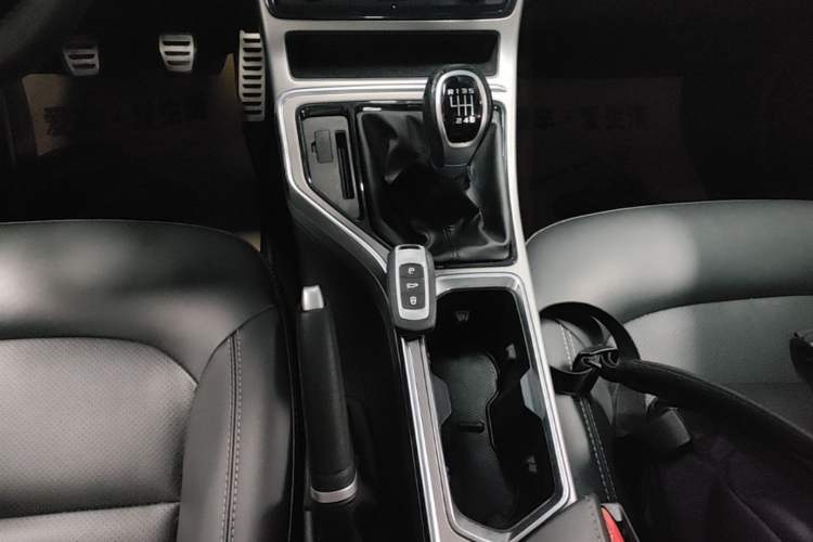 Used Geely Auto Emgrand GS 2018 Sport Edition 1.4T Manual LingShang Model Gear Lever