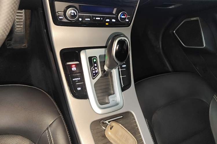 Used Geely Auto Emgrand GS 2018 Sport Edition 1.4T Automatic LingShang Model Gear Lever