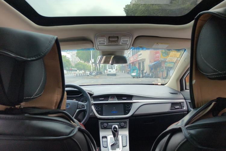Used Geely Auto Emgrand GS 2018 Lingchao Edition 1.4T Automatic LingShang Smart Connectivity Model Headliner