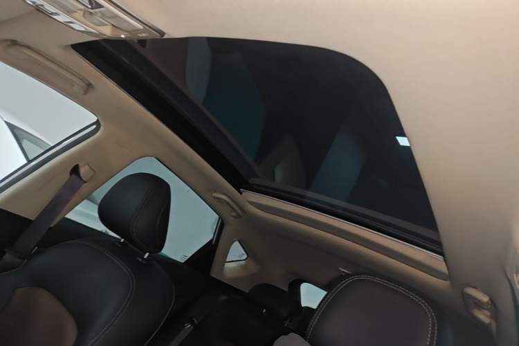 Used Geely Auto Emgrand GS 2018 Sport Edition 1.4T Automatic ZhenShang Model Headliner